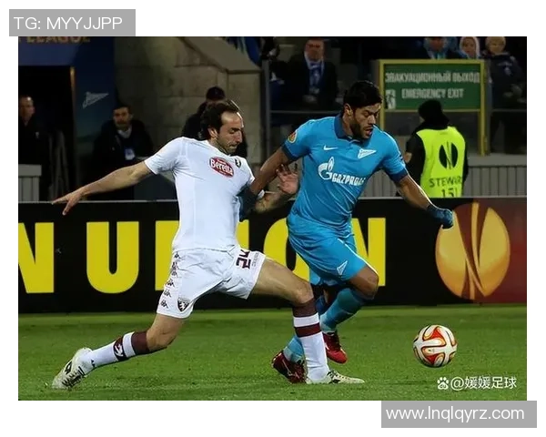 苏维埃翼与莫斯科中央的激烈对决揭示了足球战术的深度与魅力